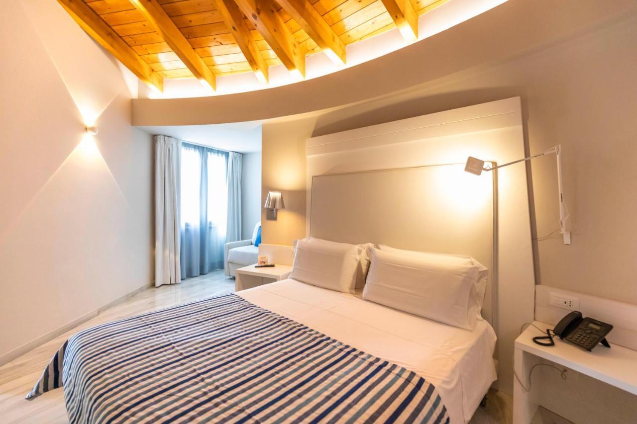 Borgo Donna Canfora 2* Capo Vaticano