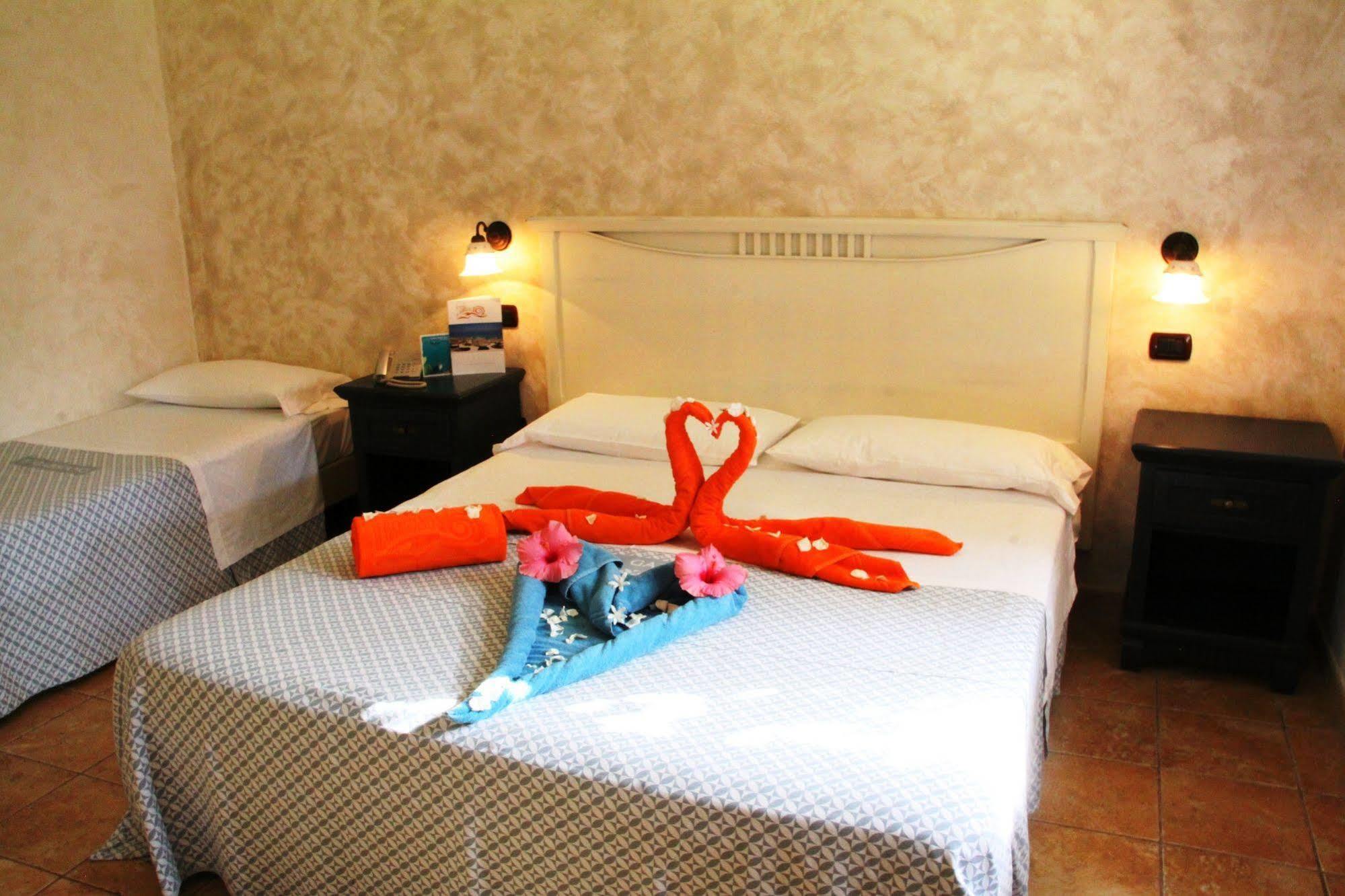 Borgo Donna Canfora 2* Capo Vaticano