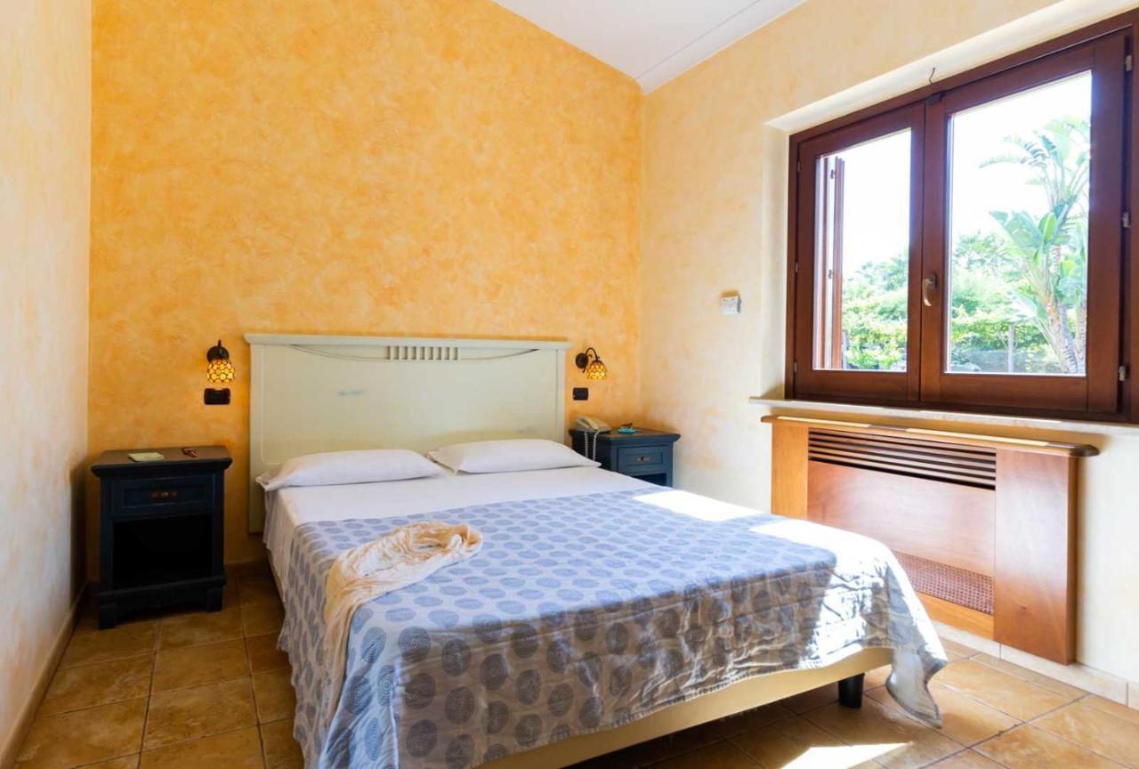 Borgo Donna Canfora 2*