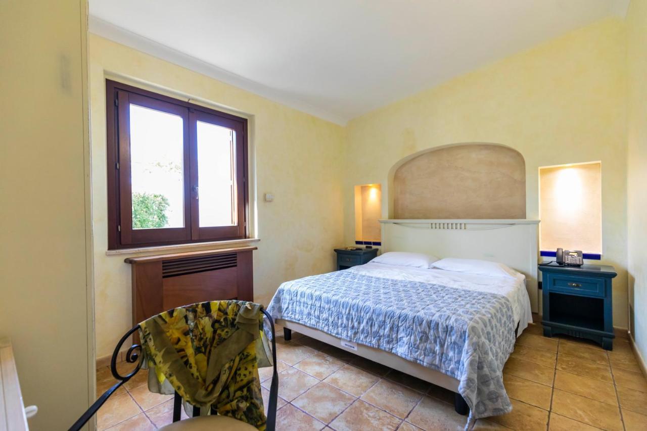 Borgo Donna Canfora Aparthotel 2*